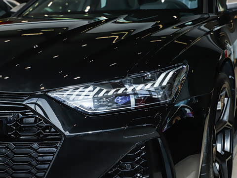 2025��  RS 6 4.0T Avant performance