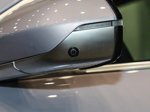 2025�� Զ����װ�޶��� 100kWh Touring