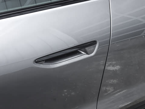 2026�� TFSI quattro 150kW �׷�������