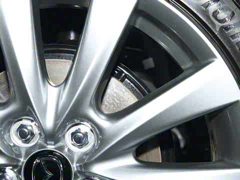 2025�� 2.0L �Զ����Ű�