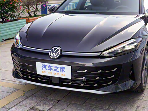 2026�� ���L 300TSI ��а�