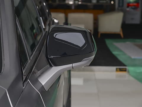 2026�� 2.0T ������