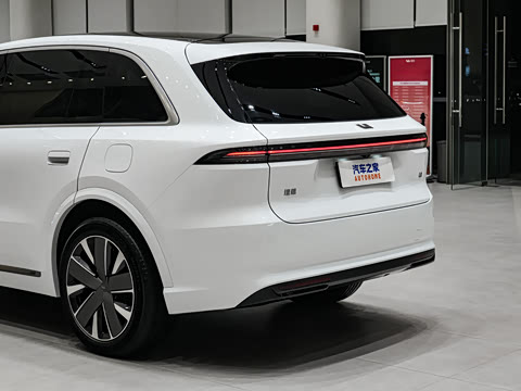 2026�� Ultra