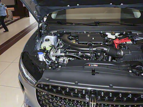 2025�� 2.0T ���ð�