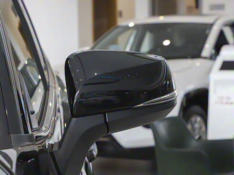 2026�� 2.5L���ܵ��˫������������ 7��