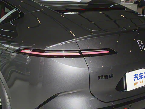 2025�� �Ŀ� Max�����