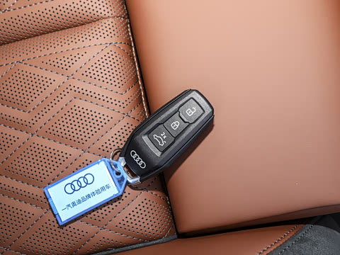 2026�� 2.0T �˶��� quattro