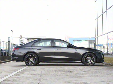 2026�� E 260 �˶���