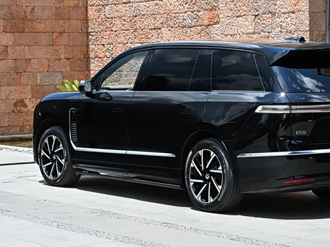2026�� 102kWh �����е�������