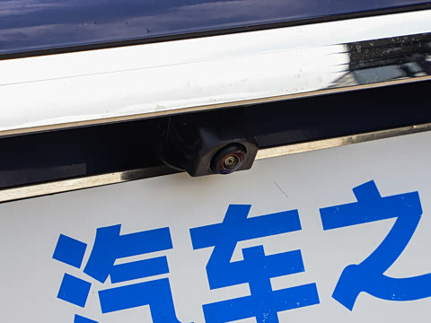 2025�� GLS 450 4MATIC ������