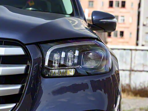 2025�� �Ŀ� GLS 450 4MATIC ������