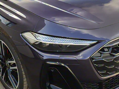 2026�� 2.0T �˶��� quattro