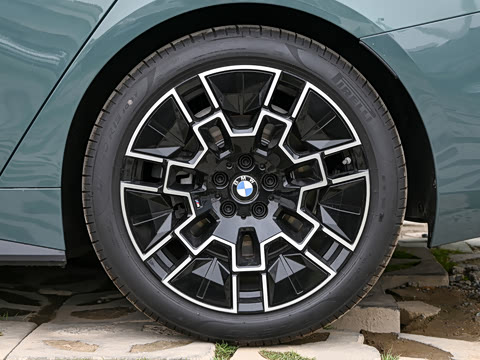2026�� 430i Gran Coupe M�˶���ҹ��װ