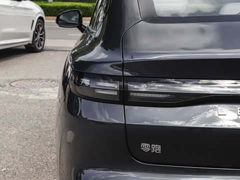 2025�� 550������