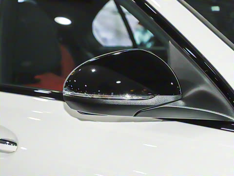 2025�� AMG C 43 4MATIC