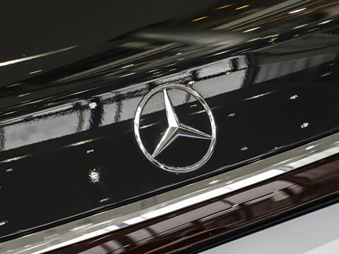 2026�� �Ŀ� E 260 L