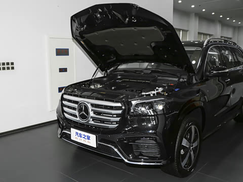 2026�� GLS 450 4MATIC �����