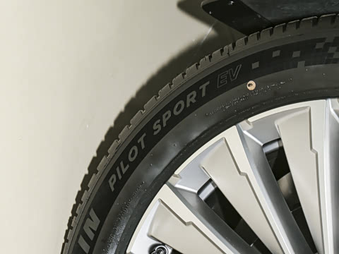 2025�� Max ������