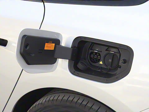 2026 007+  565 Ultra+״