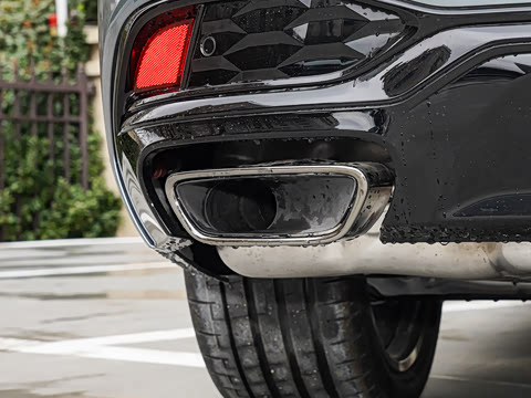 2026�� 2.0T �߹��� �˶���