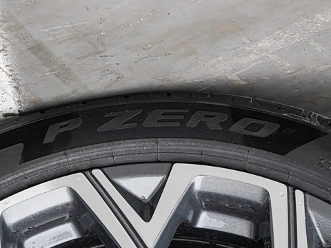 2026�� 2.0T �߹��� �˶���