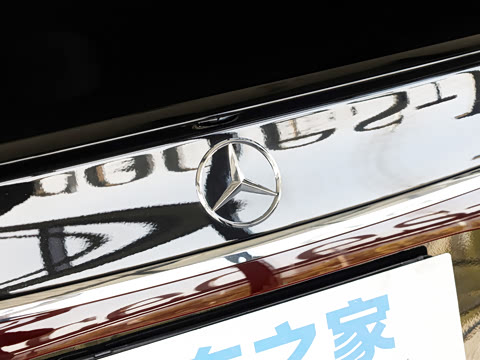 2026�� E 300 �������˶���