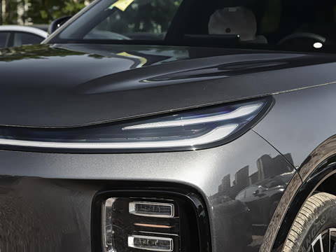 2025�� 215����������