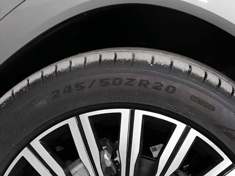 2027�� 2.0T �Զ�������ӥ500��