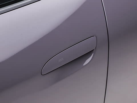 2026�� Taycan 4 Cross Turismo