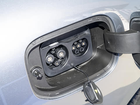 2026�� ���� 1550 Max �콢��