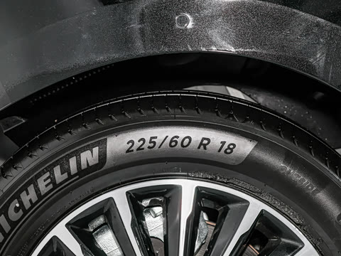 2026�� PHEV L ���� Ultra