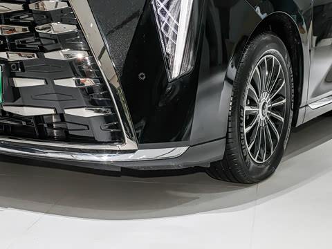 2026�� PHEV L ���� Ultra