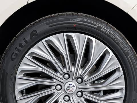 2025�� ��ά��