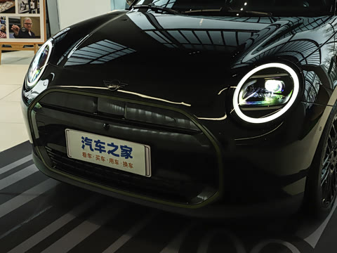 2025�� PAUL SMITH ���ʦ��