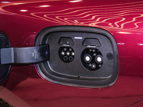 2026�� ���� Ultra ���� 53kWh (896�߼����״