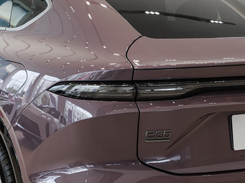 2025�� �ھ������ 100kWh