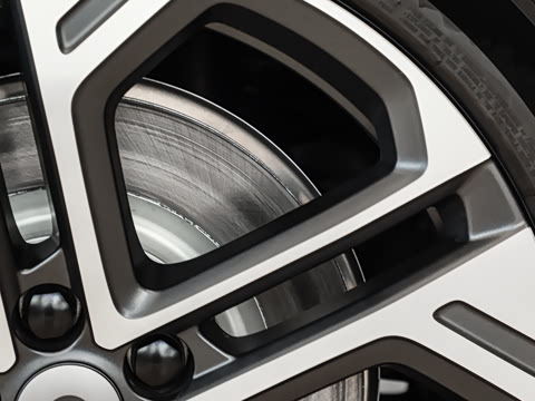 2025�� �ھ������ 100kWh