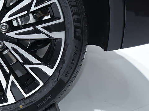 2026�� 2.0T ����200���������