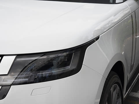 2026�� 3.0 L6 400PS AB�����