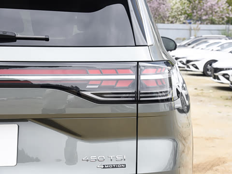 2026�� 450TSI �����콢 6��