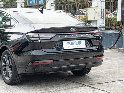 2026  2.0T  EcoBoost  