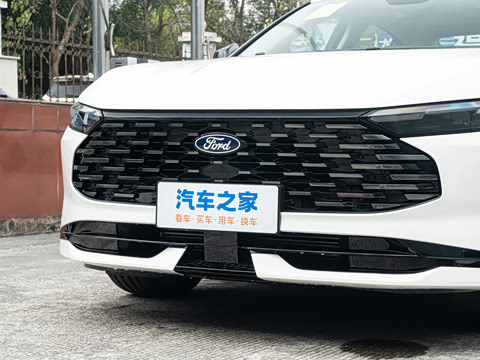 2026��  2.0T  EcoBoost  ������