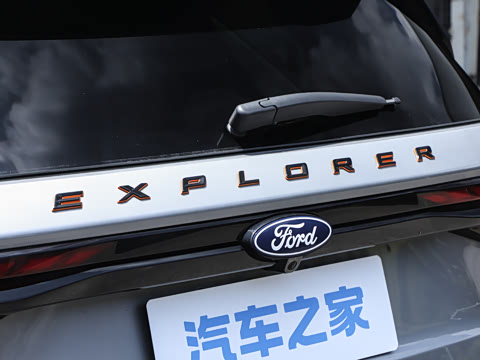 2027�� 2.3T EcoBoost �����۷�� 7��