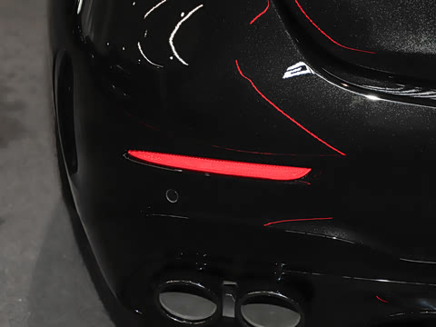 2026�� AMG C 43 4MATIC