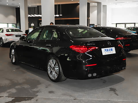 2026�� AMG C 43 4MATIC