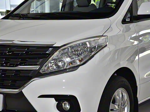 2025�� 2.0L �ֶ�������CNG 7��