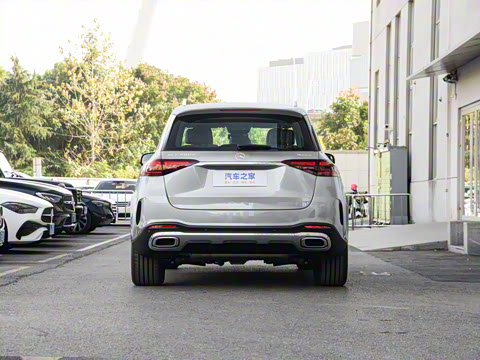 2025�� GLE 400 e 4MATIC