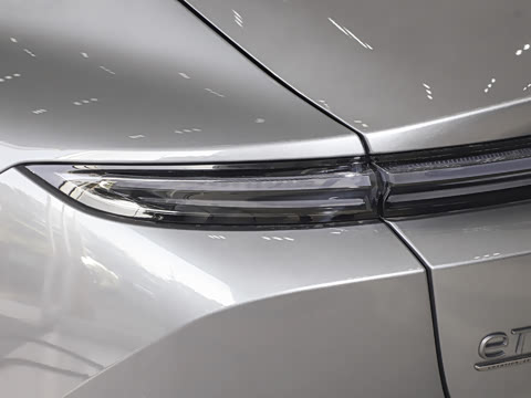 2025�� �ھ������ 100kWh