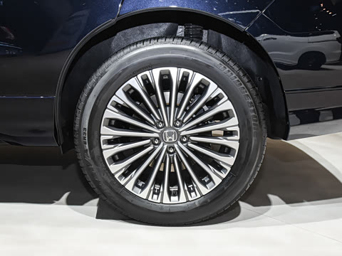 2026�� 370TURBO ����������