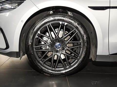 2026�� EV �Ǽݰ� 705KM����������